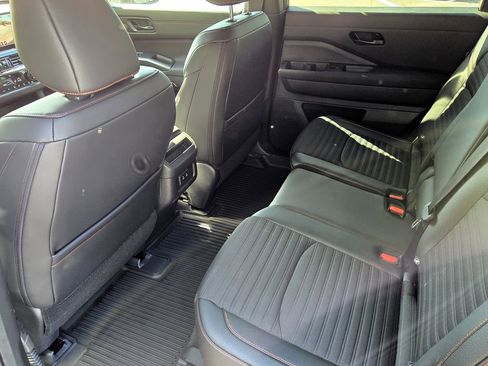 New 2026 Nissan Pathfinder Rock Creek AWD/4WD image 11