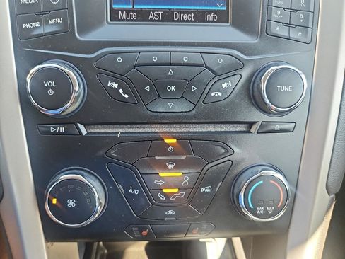 Used 2013 Ford Fusion SE FWD image 30