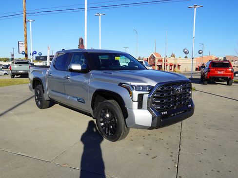 New 2026 Toyota Tundra Platinum w/ Tow Tech Package image 2