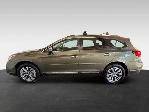 Used 2019 Subaru Outback 2.5i Touring w/ Popular Package #3A AWD/4WD image 3