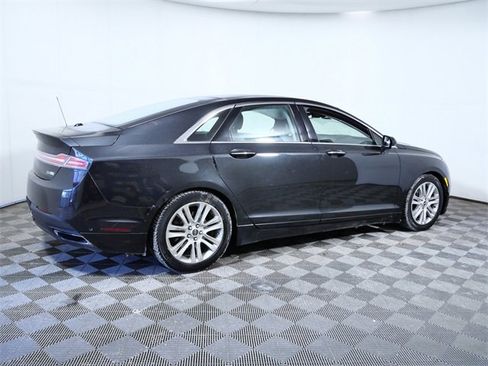 Used 2013 Lincoln MKZ Base image 8