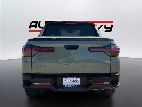 Used 2022 Hyundai Santa Cruz SEL w/ Winter Package AWD/4WD image 6