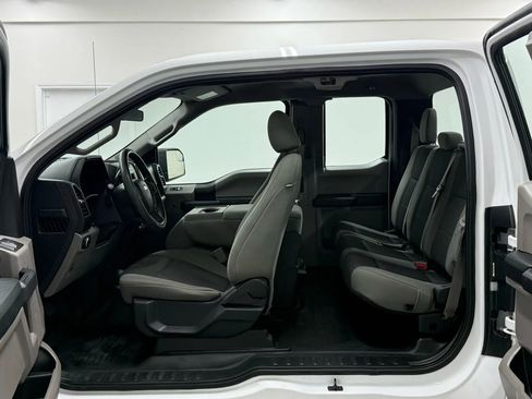 Used 2019 Ford F150 XL w/ Equipment Group 101A Mid AWD/4WD image 17