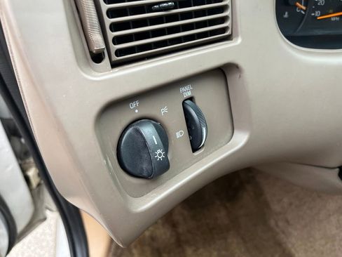 Used 1997 Mercury Cougar XR7 image 15