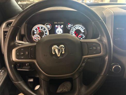 Used 2024 RAM 2500 Tradesman w/ Chrome Appearance Group AWD/4WD image 12