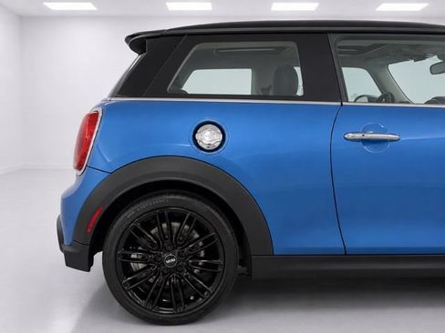 Used 2024 MINI Cooper S FWD image 8
