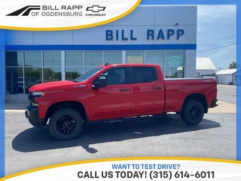 Used 2022 Chevrolet Silverado 1500 LT Trail Boss w/ Bed Protection Package AWD/4WD image 1