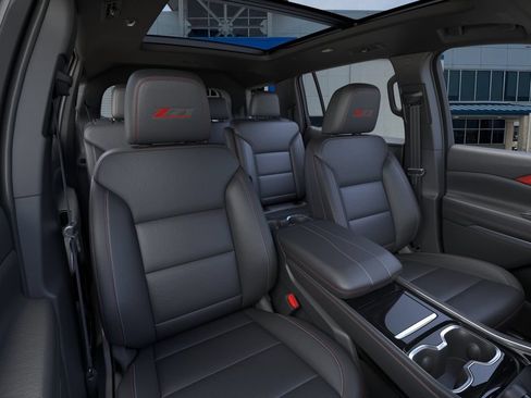 New 2026 Chevrolet Traverse Z71 AWD/4WD image 16