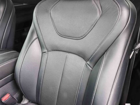 Used 2023 INFINITI QX60 Luxe w/ Vision Package FWD image 19
