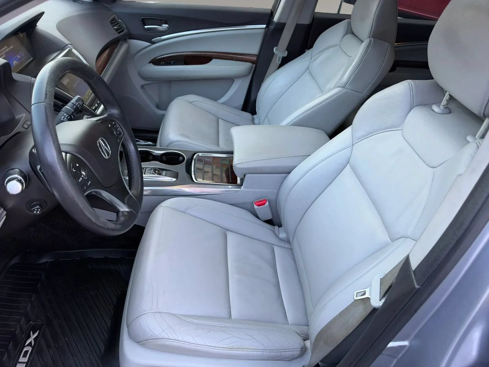 Used 2017 Acura MDX SH-AWD image 4