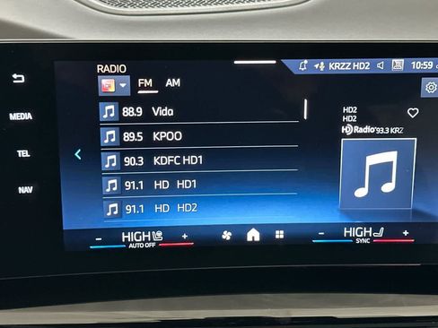 New 2026 BMW X1 xDrive28i w/ Technology Package image 18