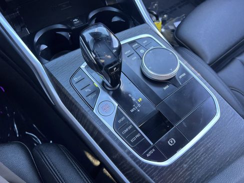 Used 2021 BMW 330i 330i w/ Convenience Package image 11