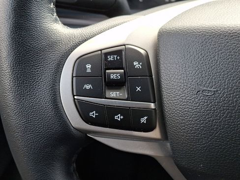 Certified 2022 Ford Explorer Limited w/ Limited Technology Package image 29