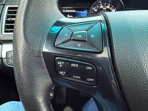 Used 2016 Ford Explorer XLT w/ Equipment Group 202A image 24