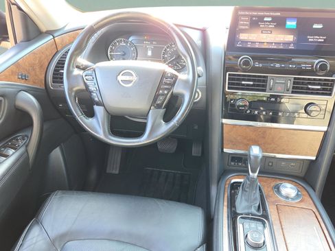 Used 2021 Nissan Armada SL w/ Captain's Chairs Package AWD/4WD image 12