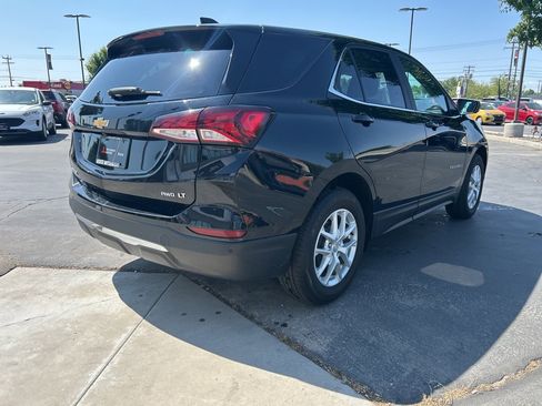 Used 2023 Chevrolet Equinox LT w/ Driver Convenience Package image 7