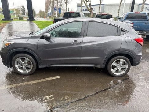 Used 2016 Honda HR-V EX image 7