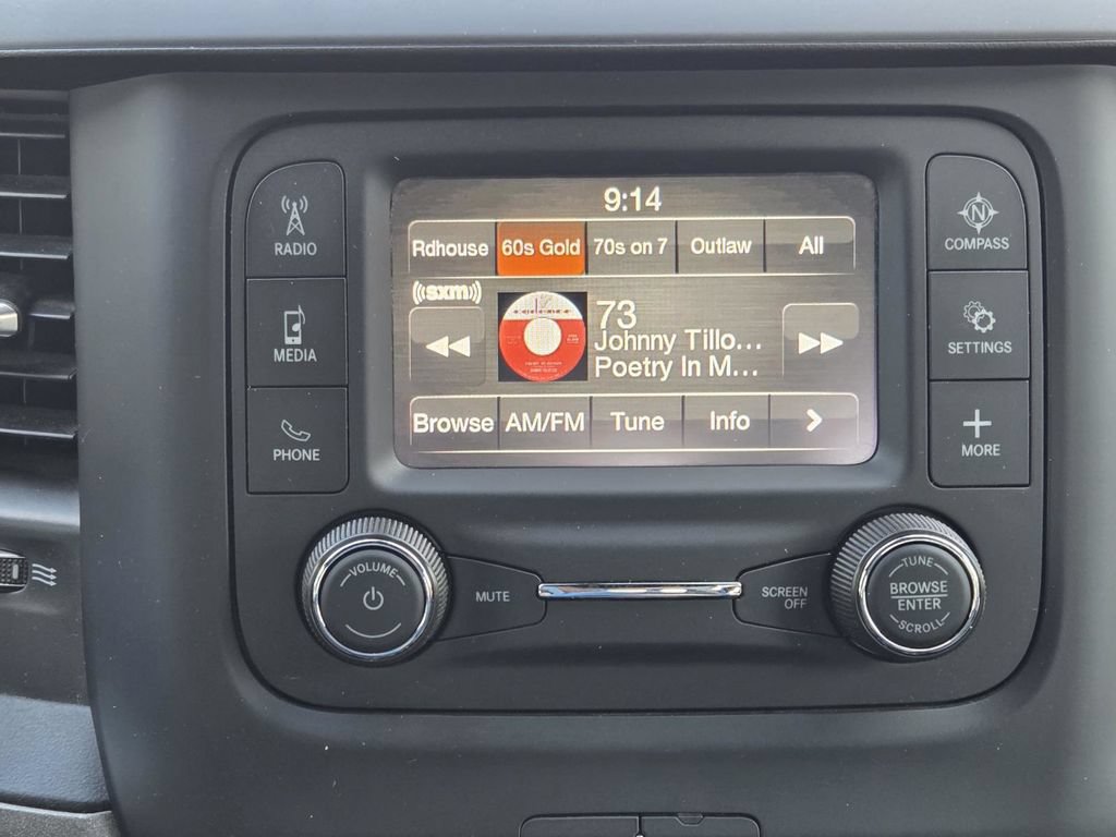 Used 2024 RAM 2500 Tradesman w/ Chrome Appearance Group AWD/4WD image 15