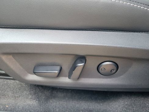 New 2025 Nissan Murano SL AWD/4WD image 15