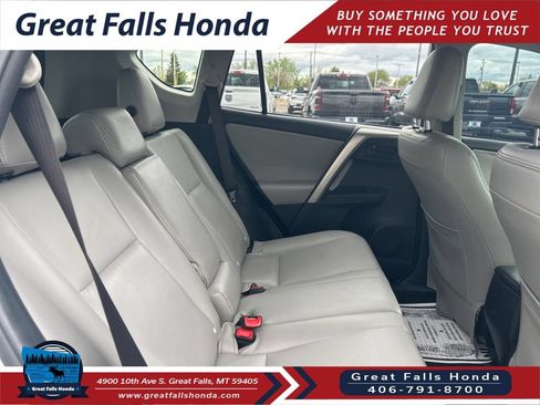 Used 2015 Toyota RAV4 LE FWD image 26