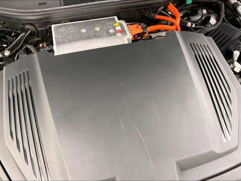 Used 2019 Audi e-tron Prestige w/ Prestige Package image 30