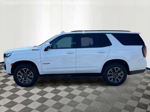 Used 2023 Chevrolet Tahoe Z71 w/ Luxury Package AWD/4WD image 2