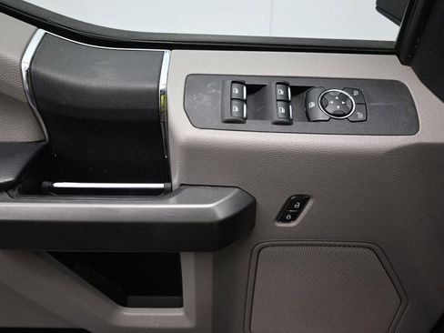 Used 2020 Ford F250 XLT image 13