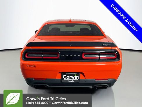 Used 2016 Dodge Challenger SRT Hellcat image 13