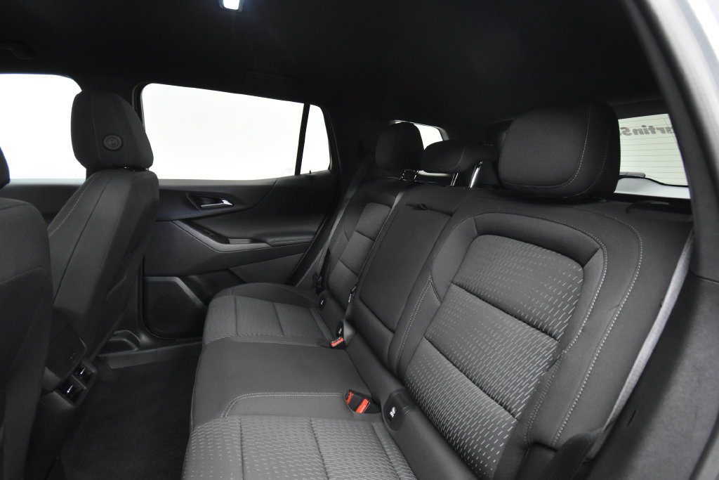 Used 2026 Chevrolet Equinox LT FWD image 17