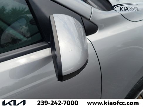 Used 2023 Kia Rio S FWD image 7
