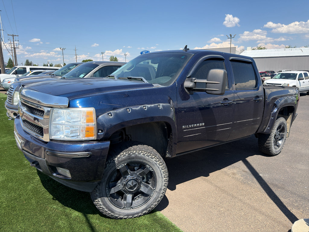 Used 2011 Chevrolet Silverado 1500 LTZ AWD/4WD image 2