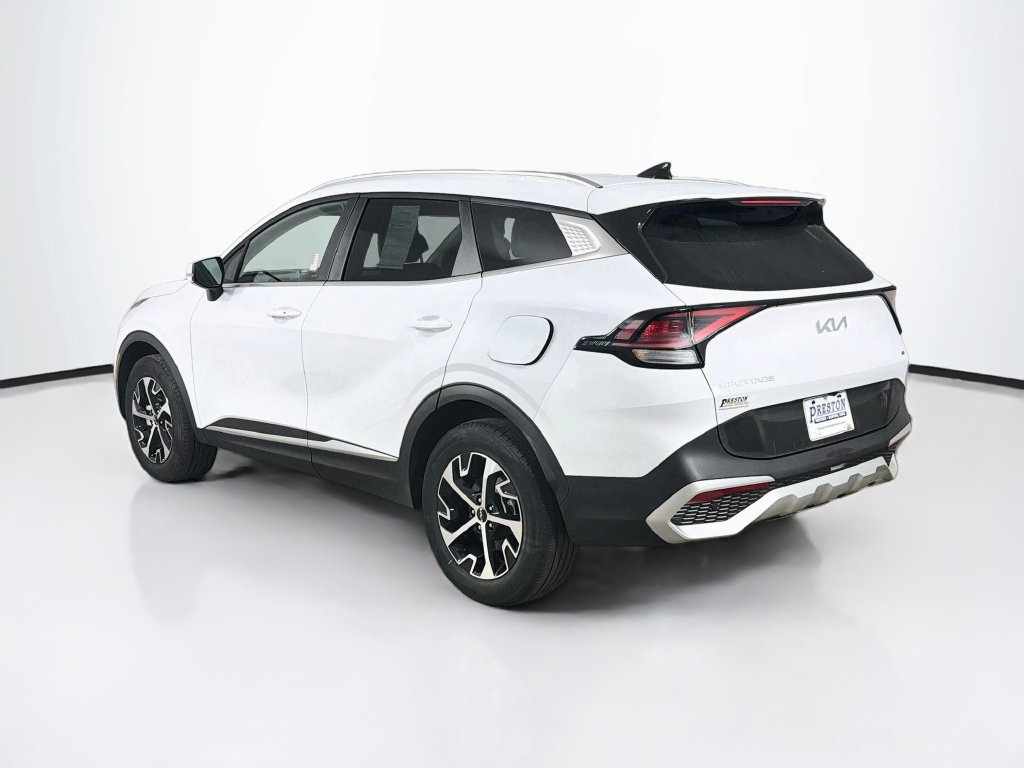 Certified 2024 Kia Sportage EX AWD/4WD image 7
