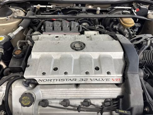 Used 1993 Cadillac Allante image 14