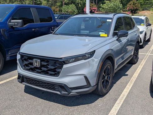Used 2023 Honda CR-V Sport image 3
