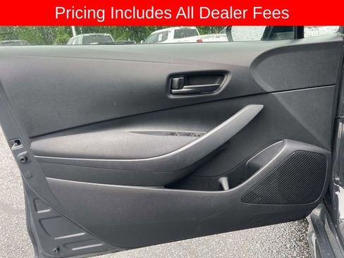 Used 2024 Toyota Corolla LE FWD image 17