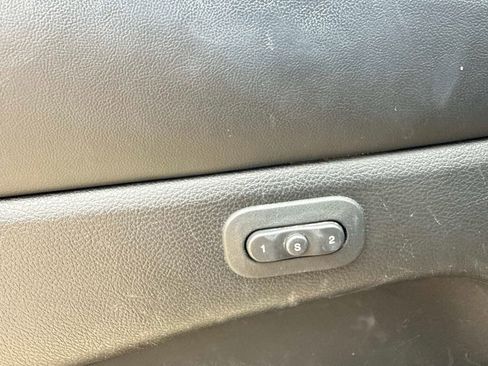 Used 2021 Jeep Grand Cherokee Limited RWD image 19