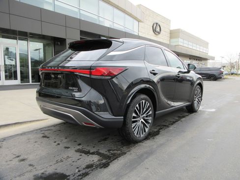 Used 2025 Lexus RX 350 Premium Plus w/ Convenience Package image 9