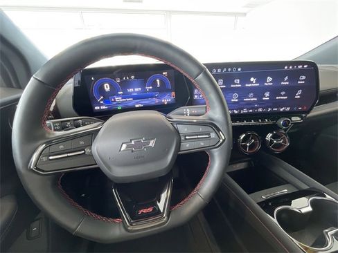 Certified 2025 Chevrolet Blazer EV RS image 18