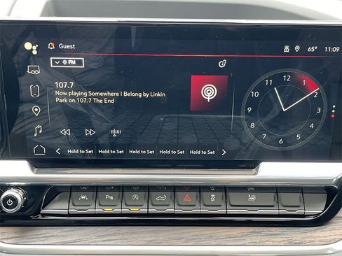 New 2025 GMC Sierra 1500 SLT w/ SLT Premium Plus Package image 13