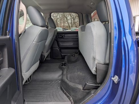 Used 2017 RAM 1500 Express image 11
