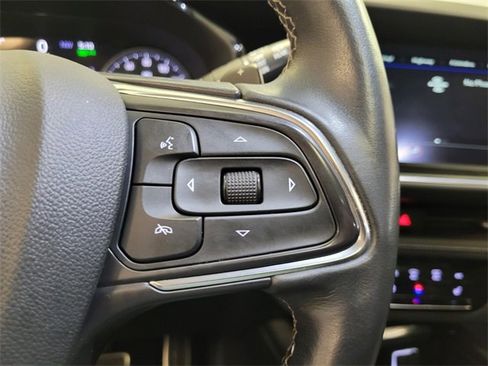 Used 2023 Buick Envision Essence w/ Sport Touring Package image 24
