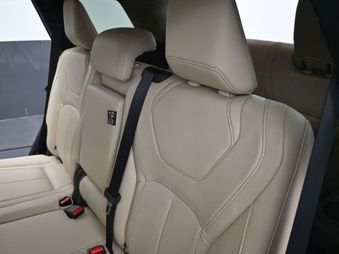 Used 2023 INFINITI QX60 Luxe w/ Vision Package image 27