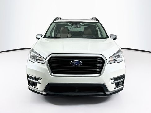 Used 2019 Subaru Ascent Touring AWD/4WD image 2
