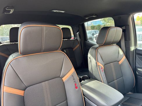 New 2026 GMC Canyon AT4 image 17