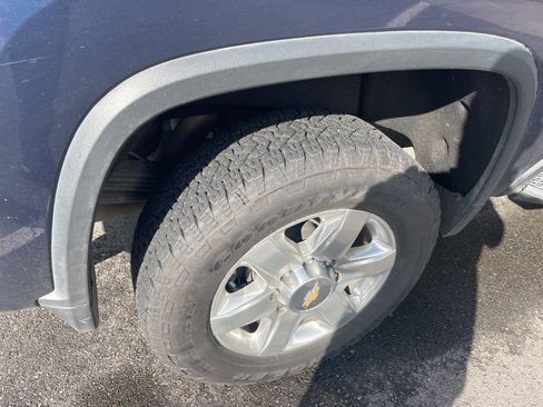 Used 2021 Chevrolet Silverado 2500 LTZ w/ LTZ Premium Package image 27