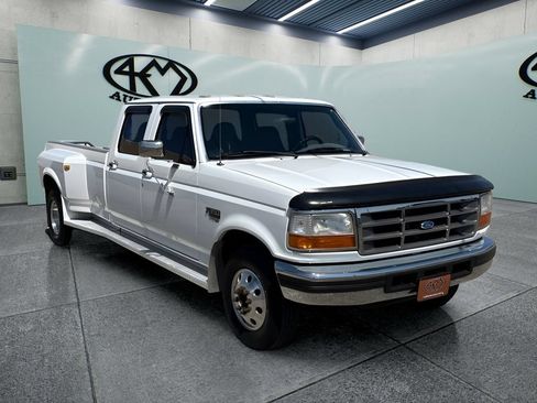 Used 1996 Ford F350 2WD Crew Cab image 1