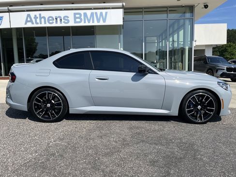 Certified 2025 BMW M240i Coupe RWD image 9