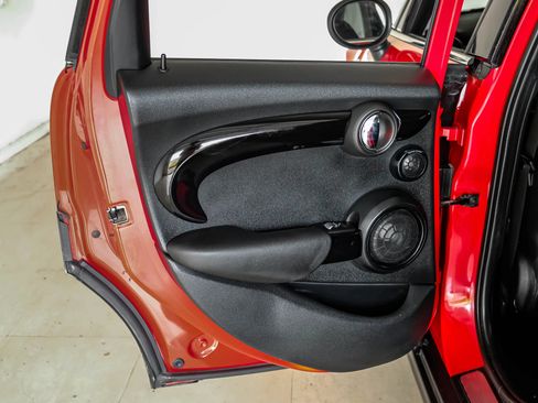 Used 2019 MINI Cooper S w/ Premium Package FWD image 51