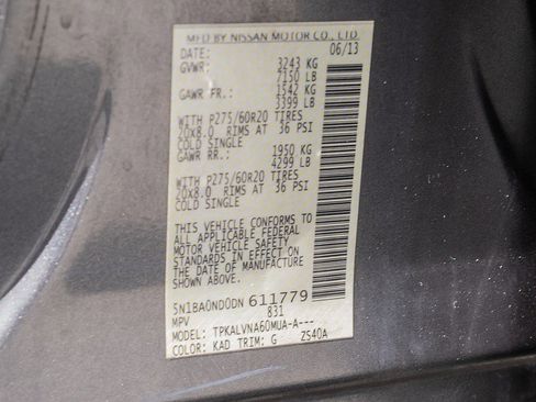 Used 2013 Nissan Armada SL image 37