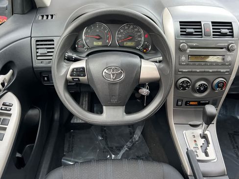Used 2011 Toyota Corolla S image 15